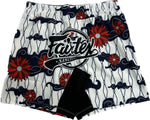 Short MMA Fairtex Guerrier dans un jardin