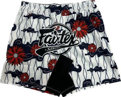 Short MMA Fairtex Guerrier dans un jardin